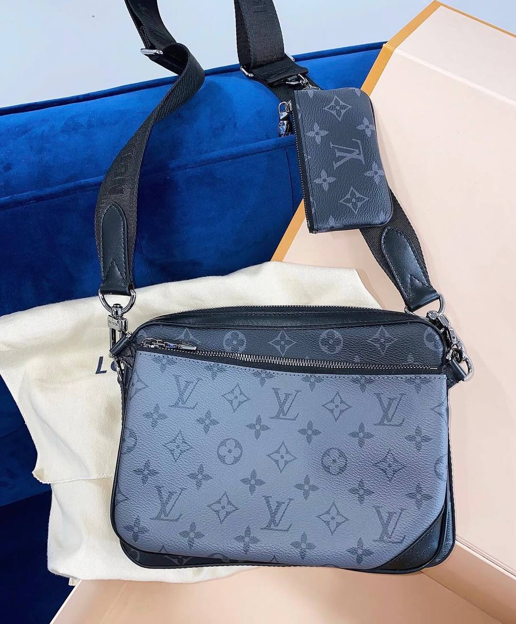 Louis Vuitton Satchel - NV ESSENTIALS