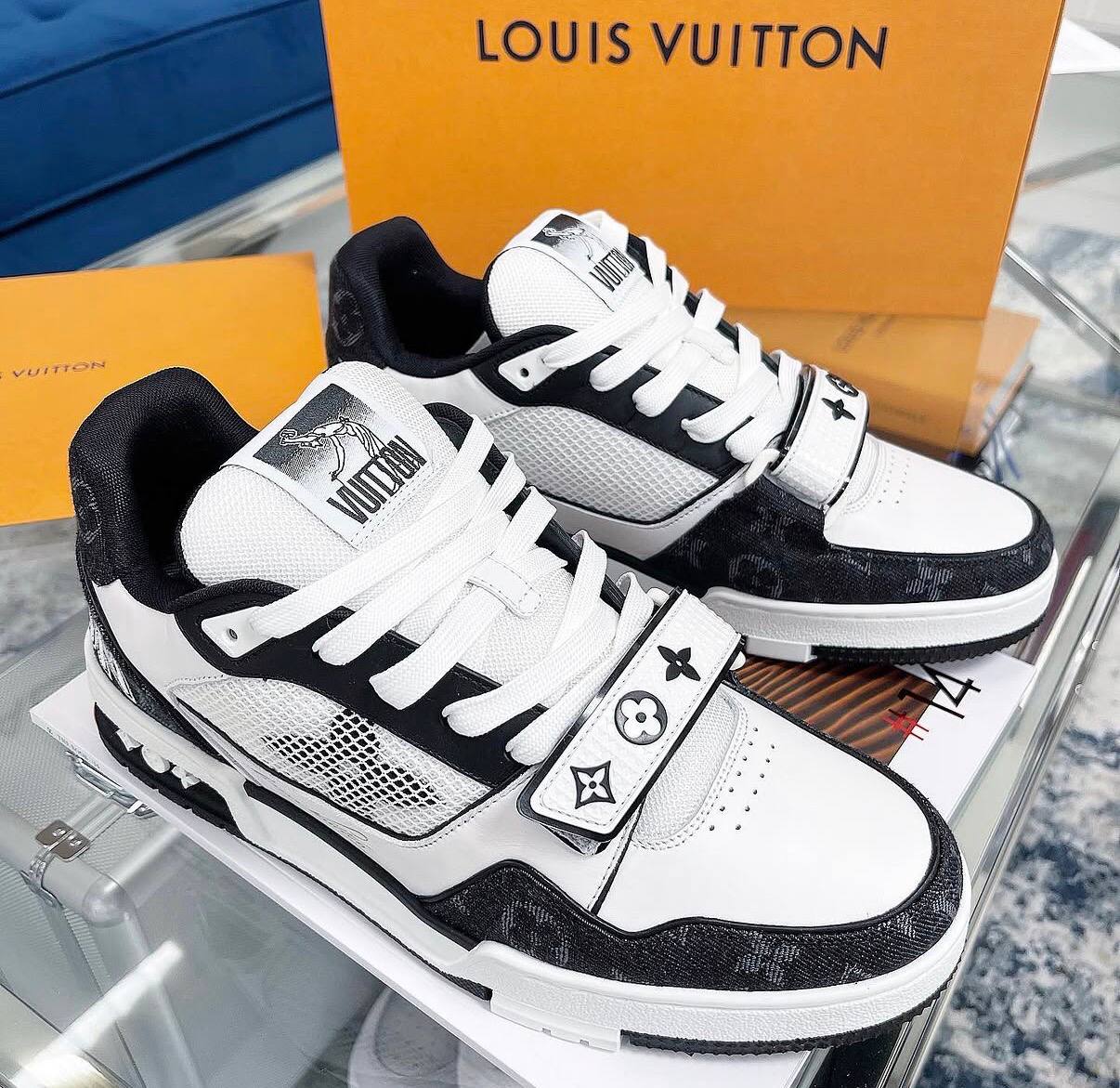 LV Trainers Black - NV ESSENTIALS