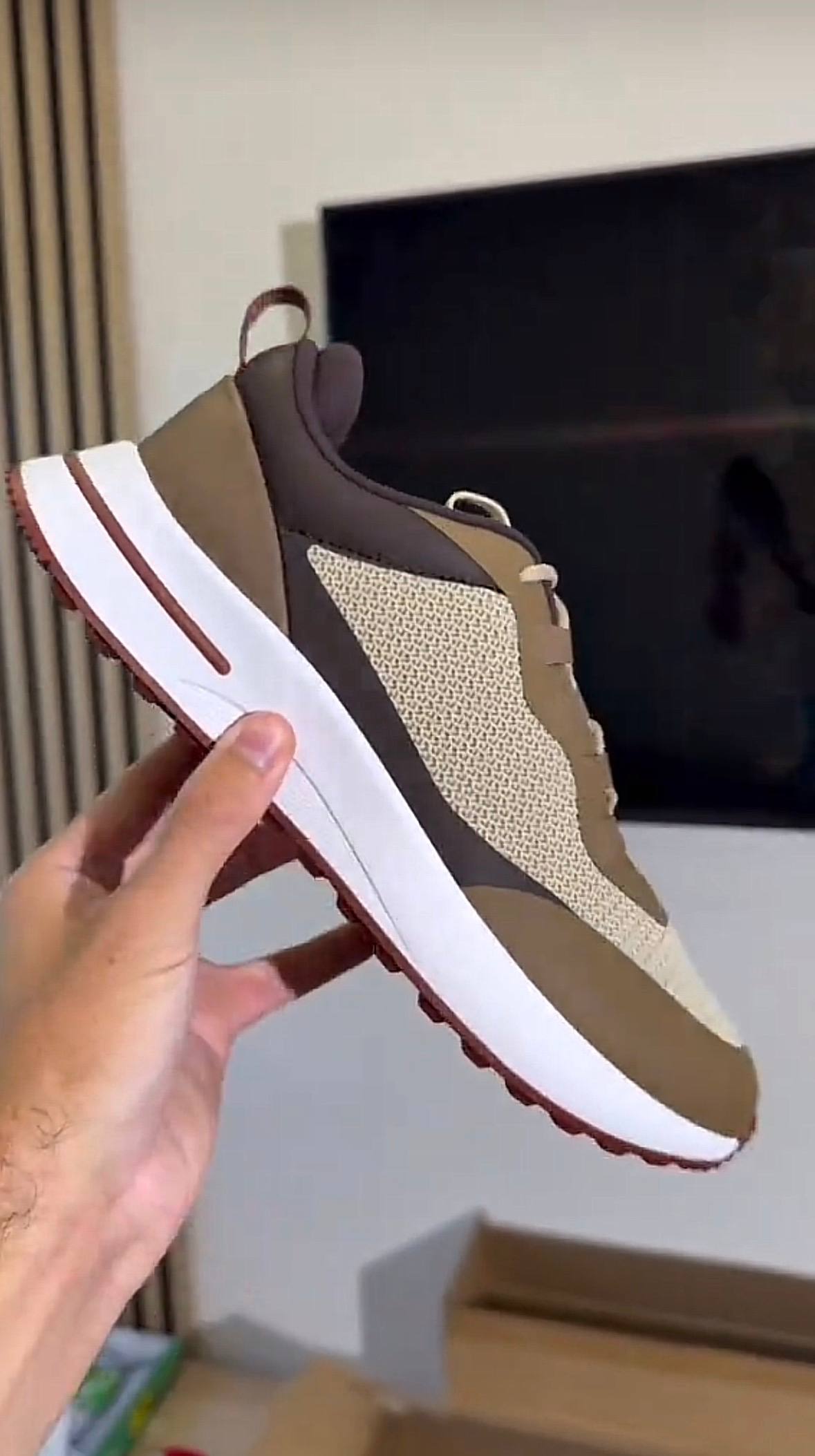 Loro Piana Week-End Light Brown
