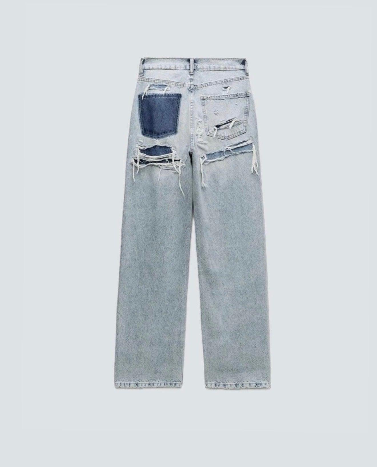 DISTRESSED JEANS - NV ESSENTIALS