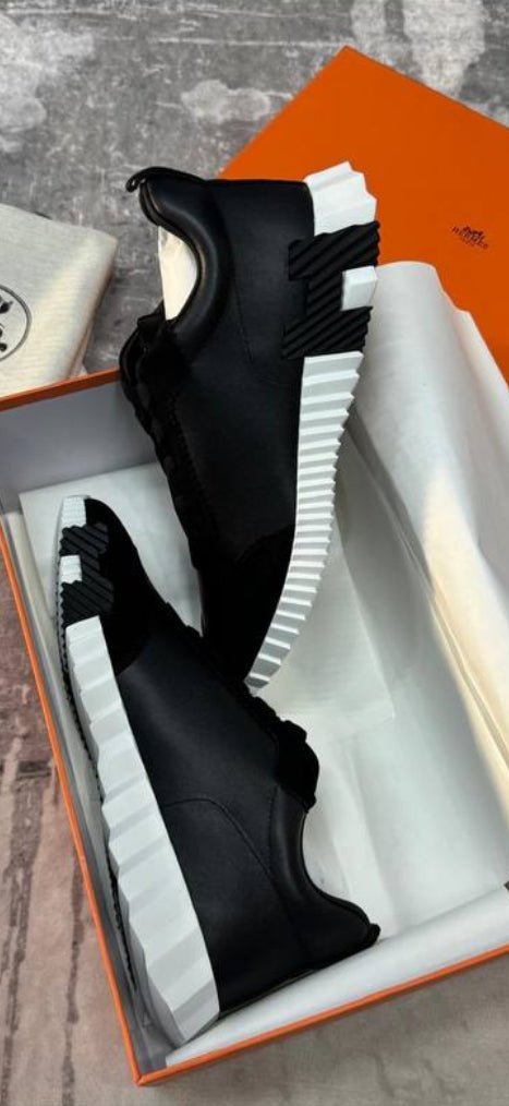 Hermès Bouncing Black Leather - NV ESSENTIALS