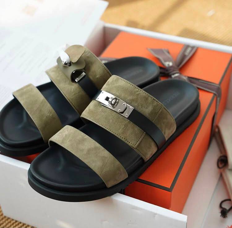 Hermés Jackson Green Daim - NV ESSENTIALS