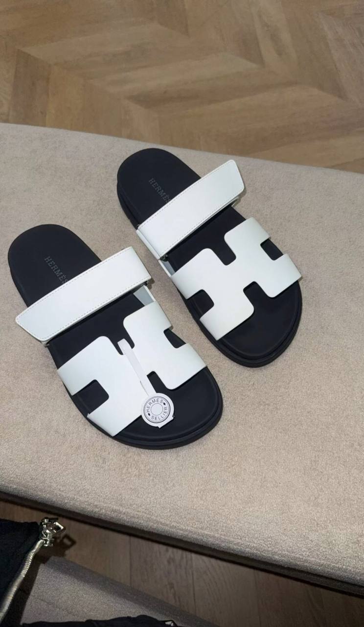 Hermès Sandals White/Black - NV ESSENTIALS