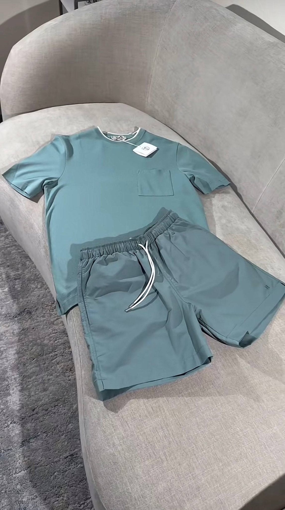 Hermes Set LIGHT BLUE - NV ESSENTIALS