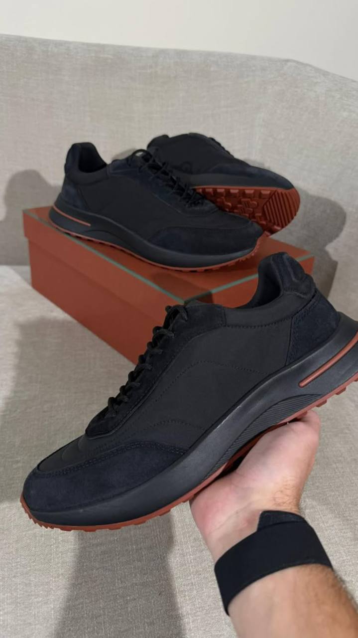 Loro Piana Week-End Walk Black - NV ESSENTIALS