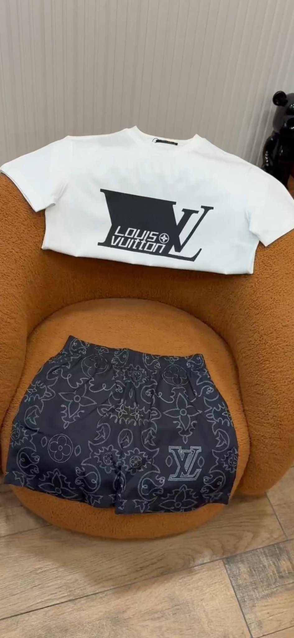 LV Summer Set Black & White - NV ESSENTIALS