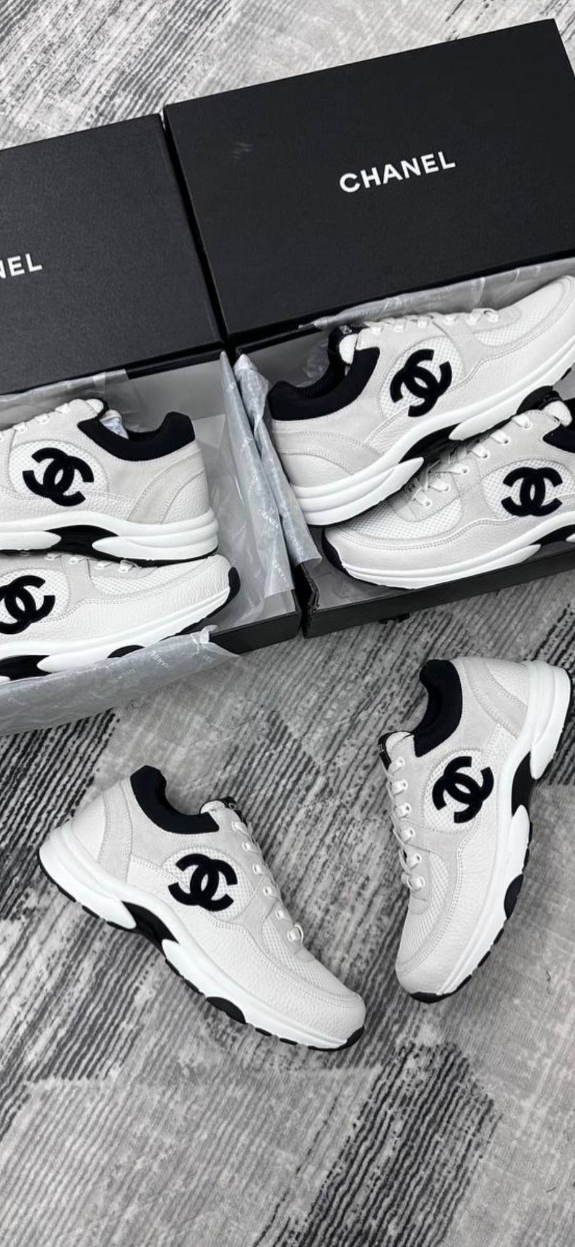 Chanel CC Runners White
