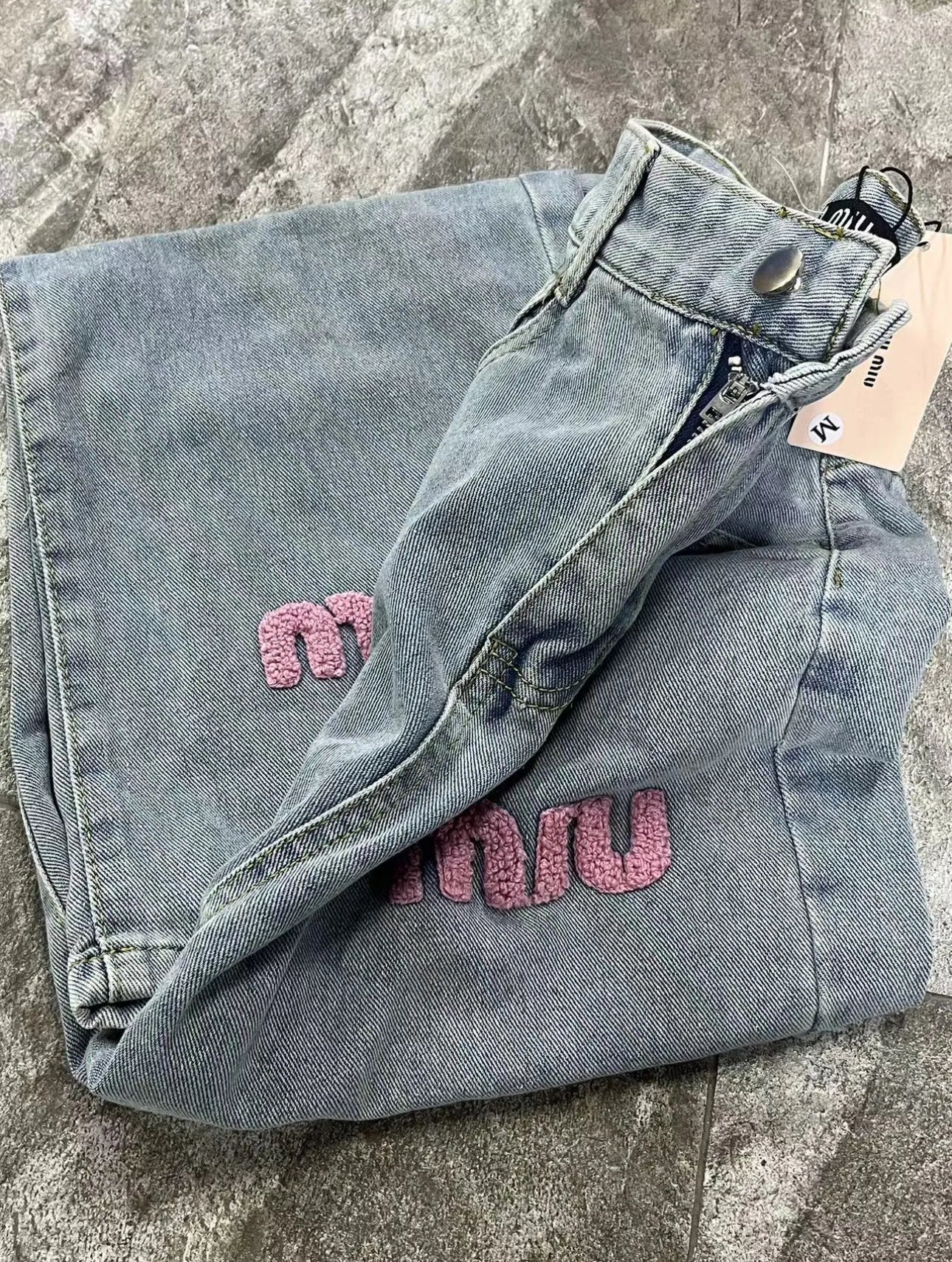 PINK LETTERS JEANS - NV ESSENTIALS