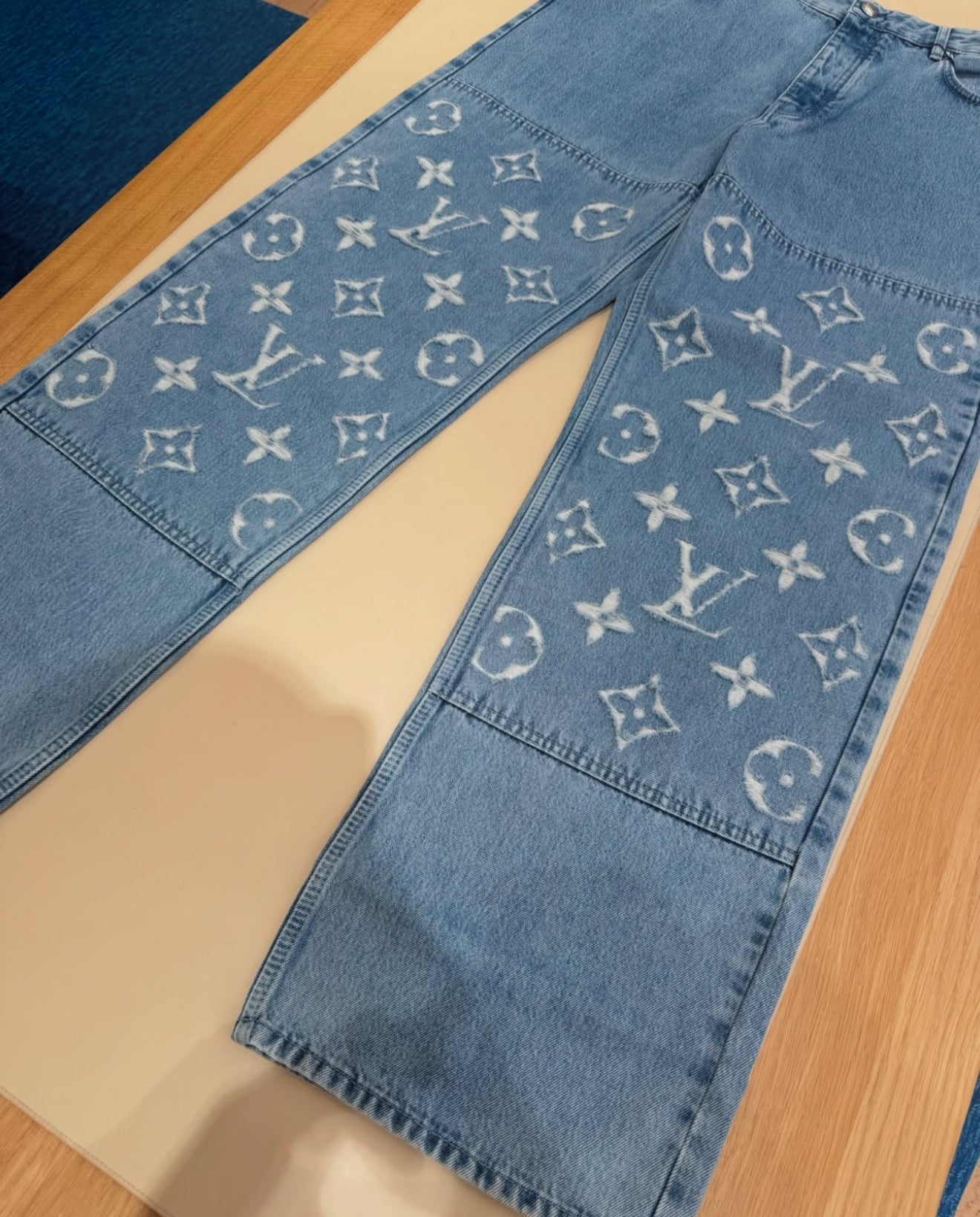 skater blue jeans - NV ESSENTIALS