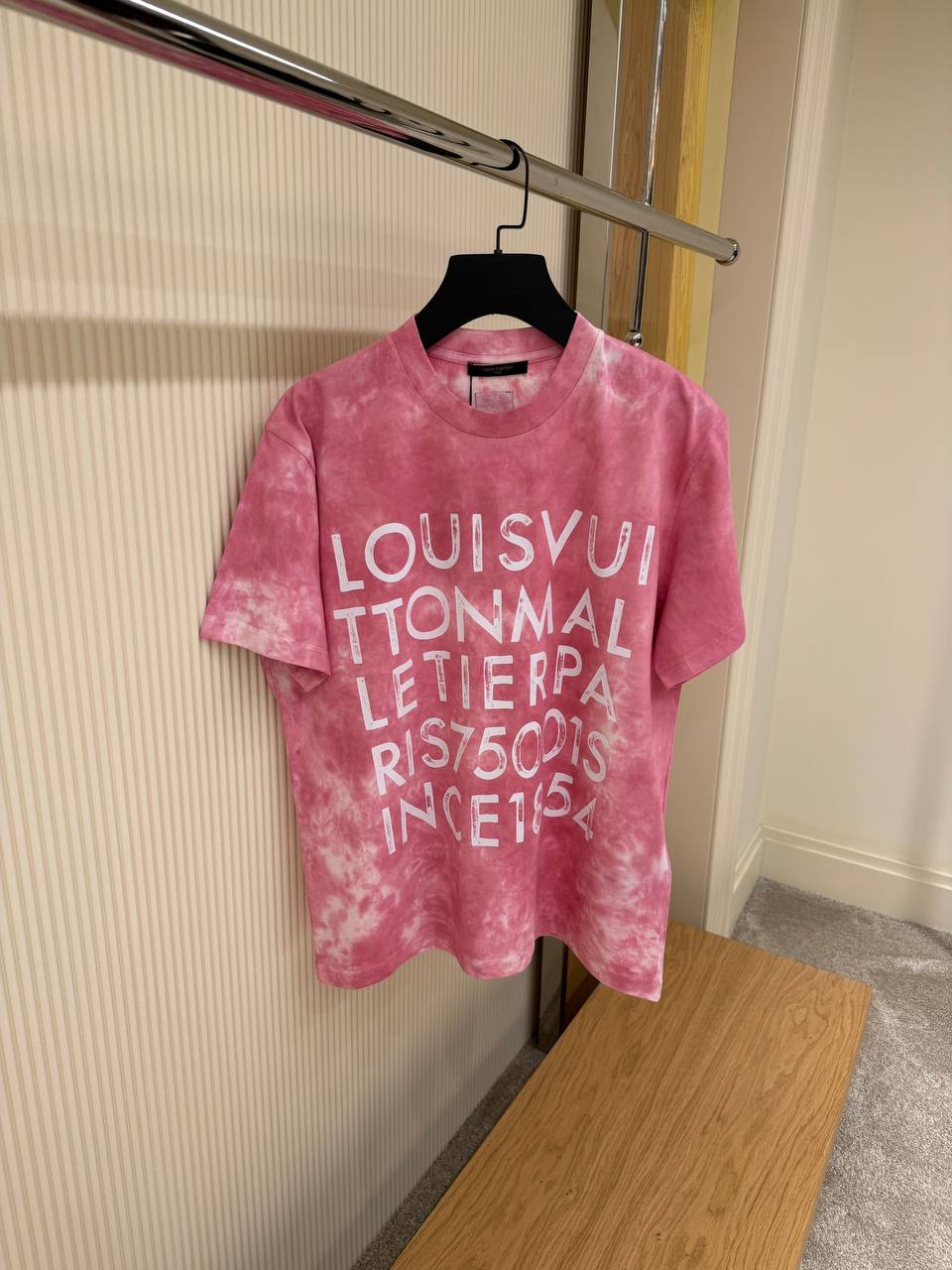 T-Shirt Tie-Dye Graphic Oversize – Rose Fuchsia - NV ESSENTIALS